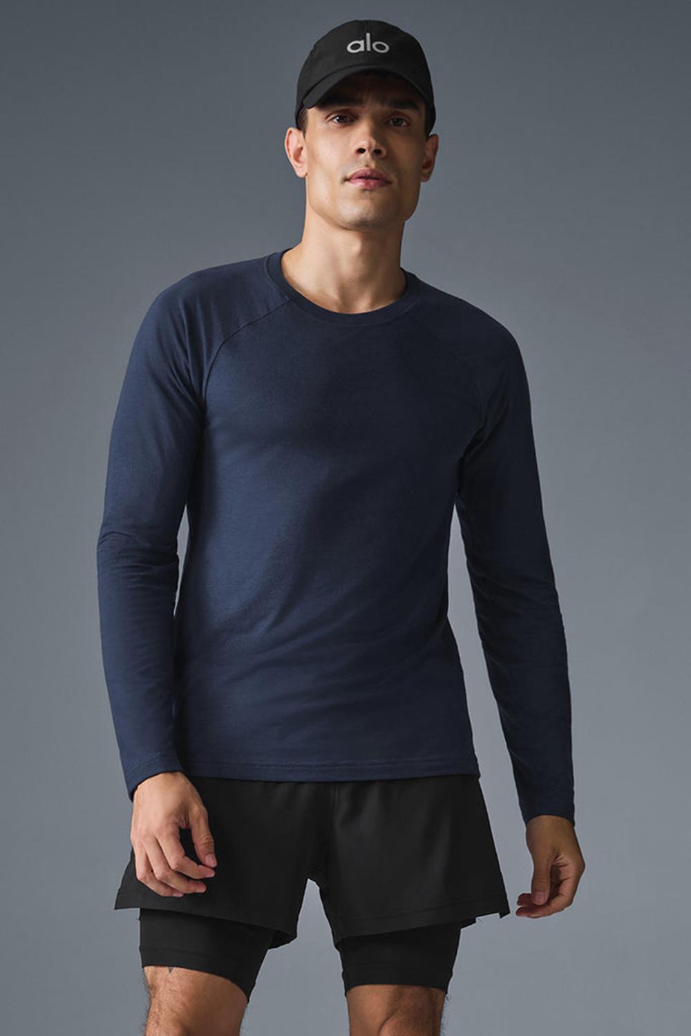 μπλουζακια για τρεξιμο ανδρικα Alo Yoga Triumph Long Sleeve σκουρο μπλε | Greece  WTAHF-6457