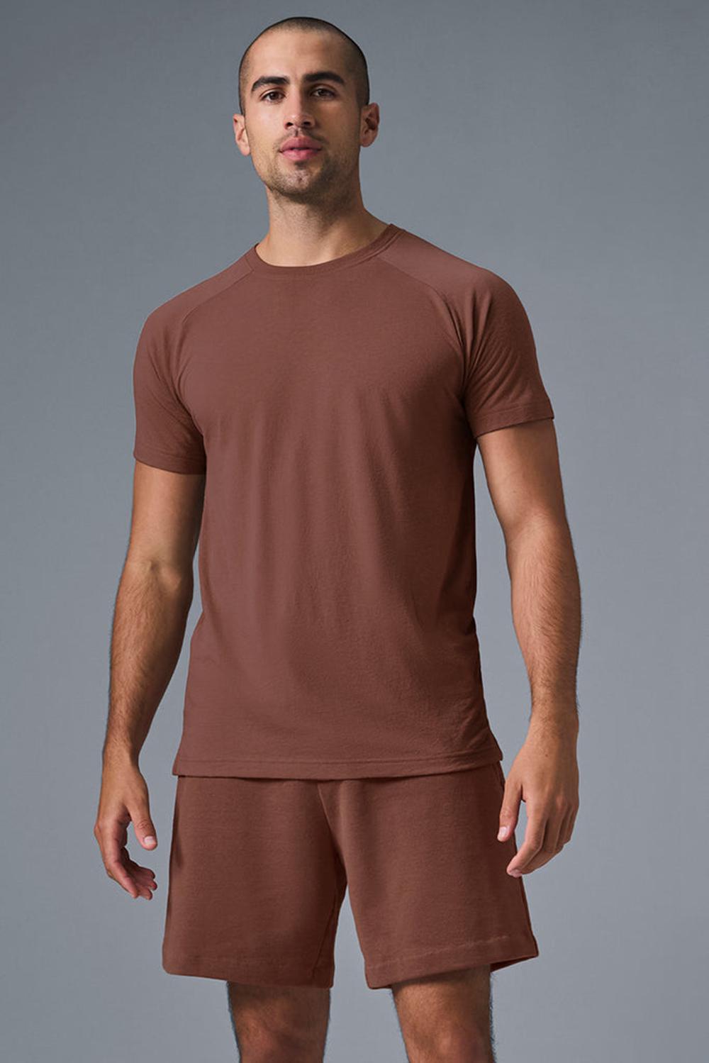 μπλουζακια για τρεξιμο ανδρικα Alo Yoga Triumph Raglan Chestnut | Greece  MWZFY-4972