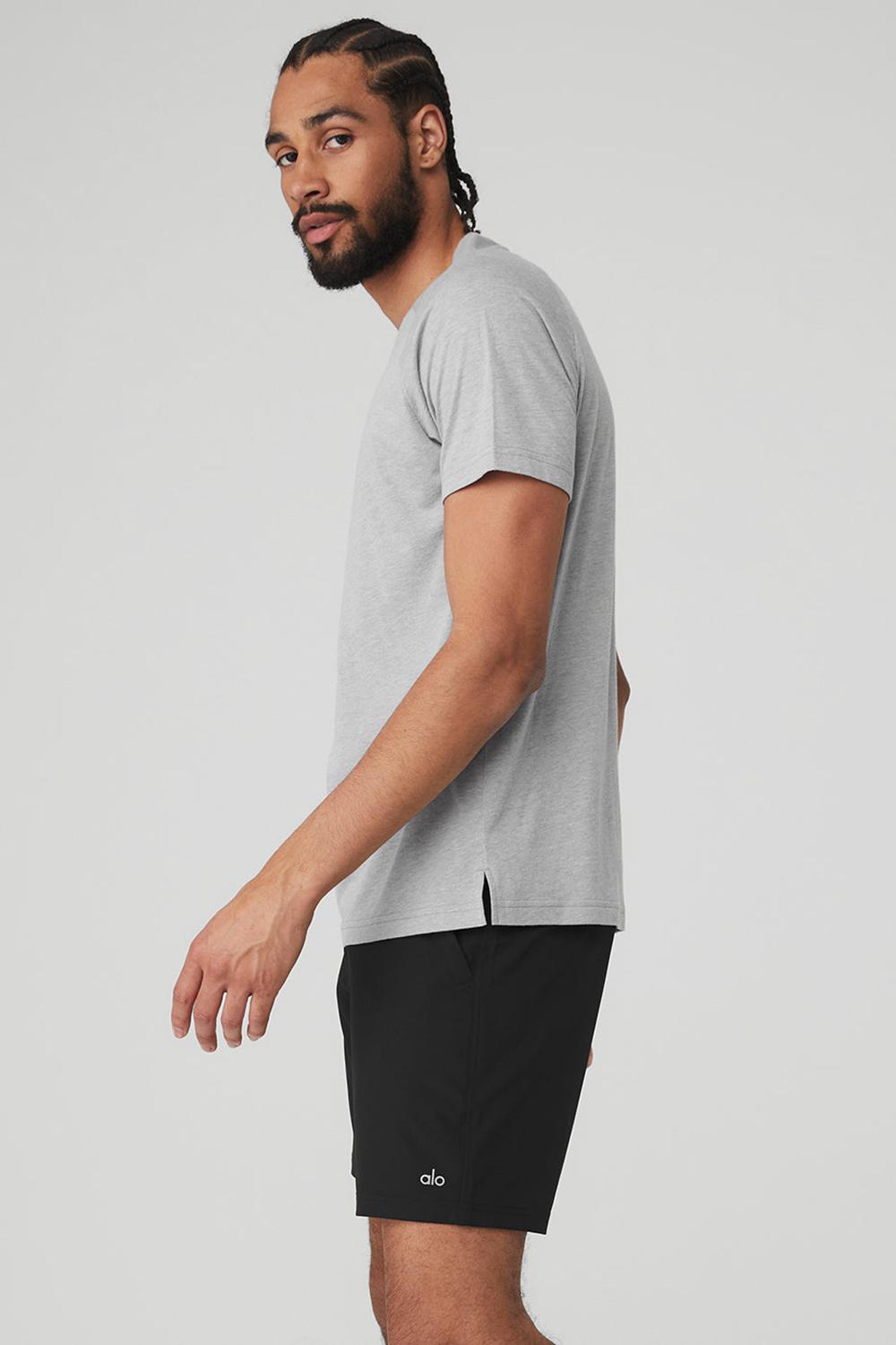 μπλουζακια για τρεξιμο ανδρικα Alo Yoga Triumph Raglan γκρι | Greece  SAMLN-9103