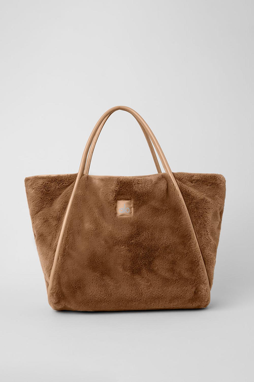 τσάντεσ tote γυναικεια Alo Yoga Faux Fur Toasted Almond | Greece  FEMVN-5901