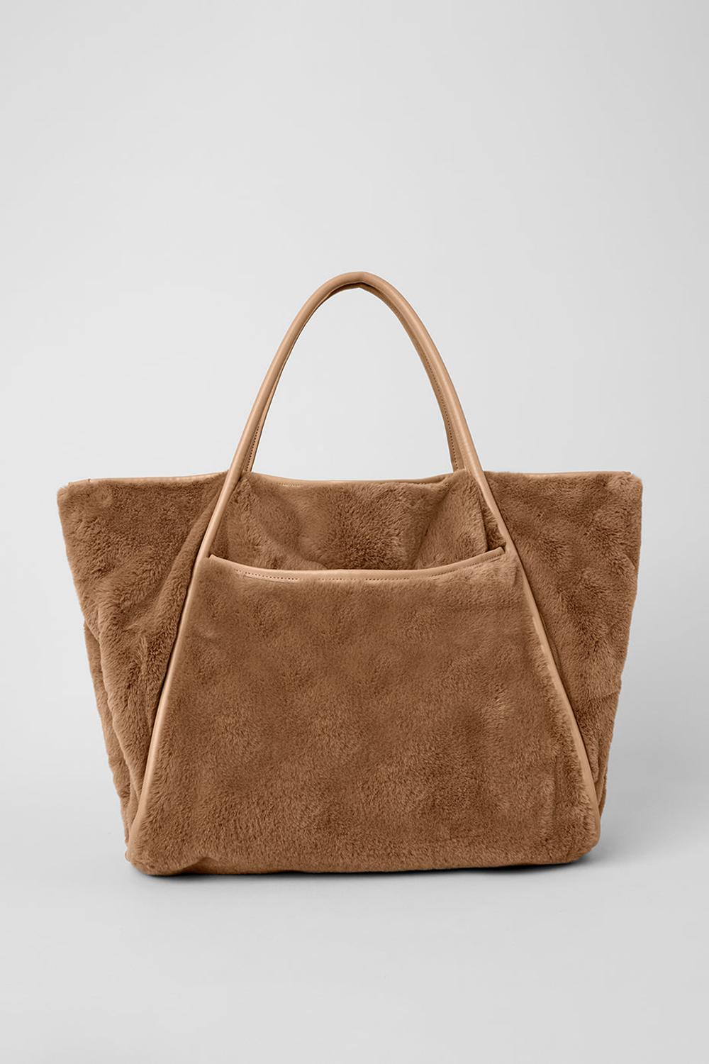 τσάντεσ tote γυναικεια Alo Yoga Faux Fur Toasted Almond | Greece  FEMVN-5901