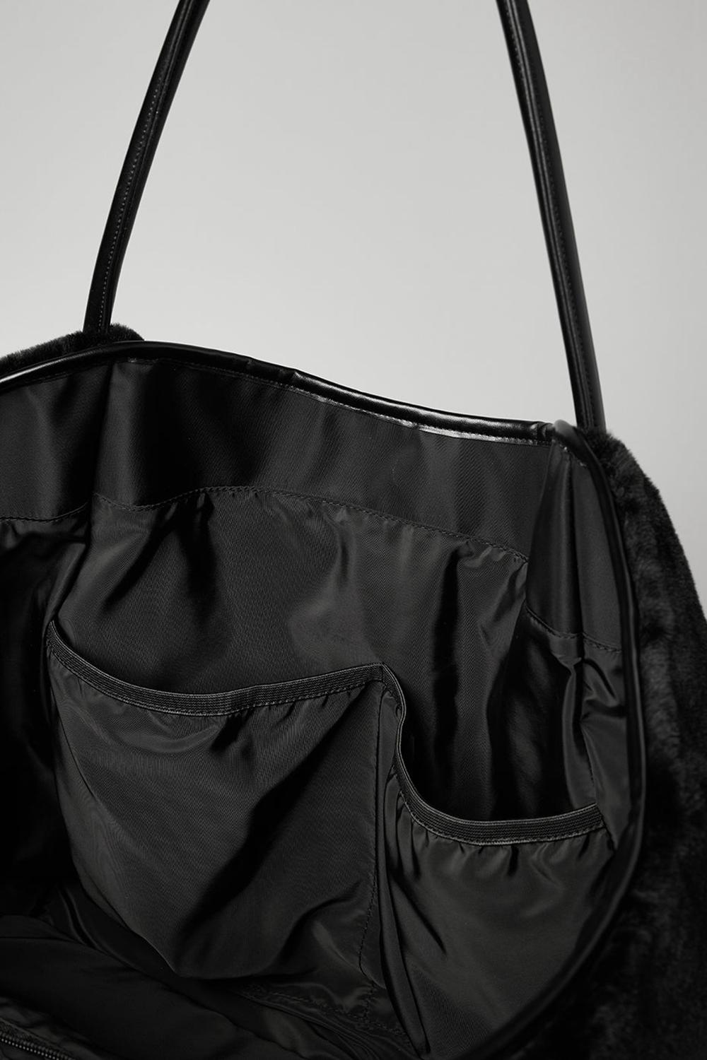 τσάντεσ tote γυναικεια Alo Yoga Faux Fur μαυρα | Greece  OZMET-3542