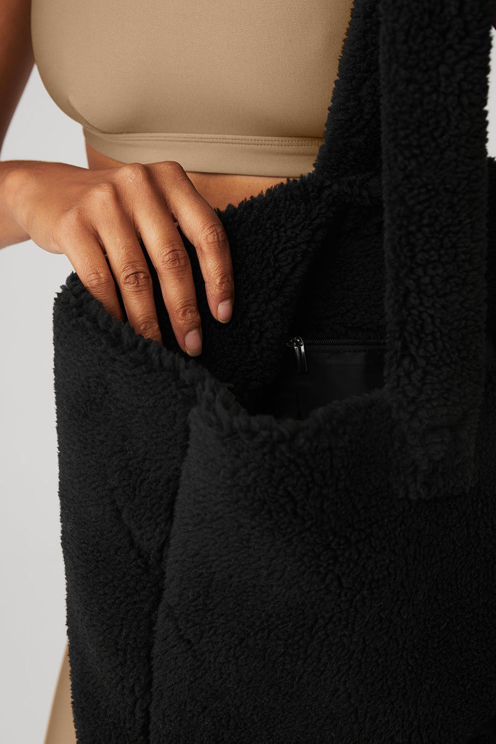 τσάντεσ tote γυναικεια Alo Yoga Foxy Sherpa μαυρα | Greece  LPGVO-1374